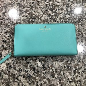 !Kate Spade Cedar Street Lacey Wallet!